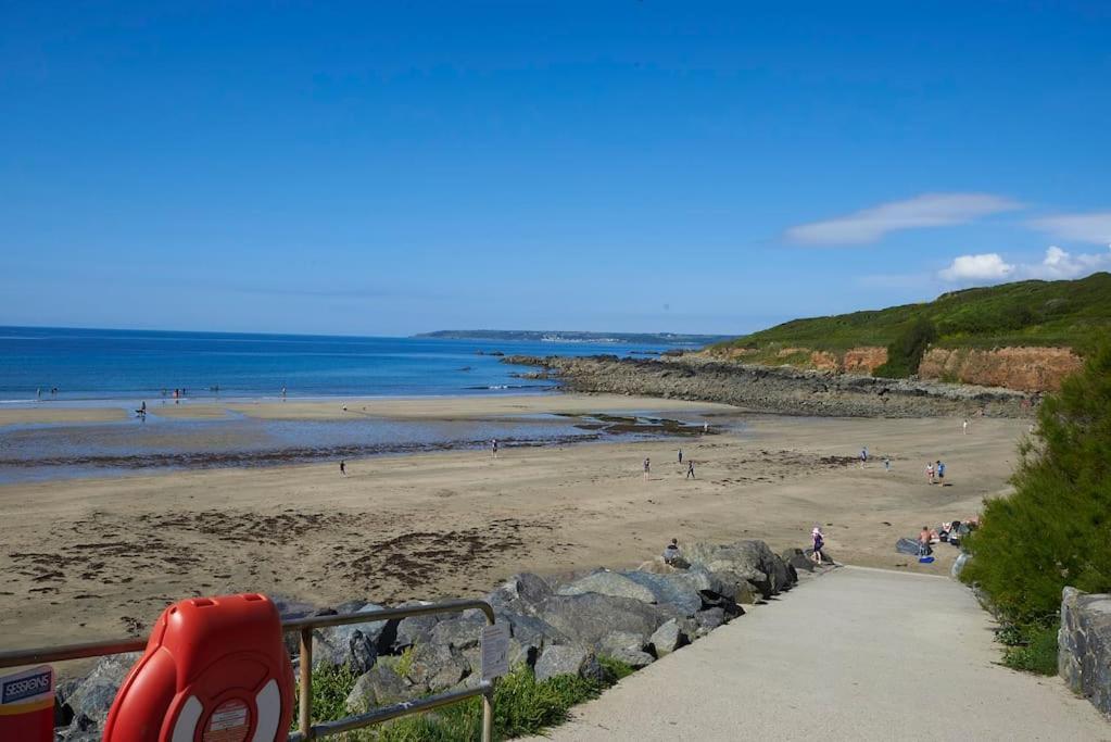 3-Bedroom Bungalow With Parking, Goldsithney, Penzance, Cornwall Perranuthnoe Buitenkant foto